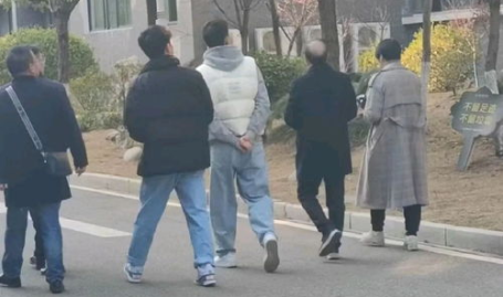 网红吃瓜事件有哪些人,揭秘网络舆论背后的众生相