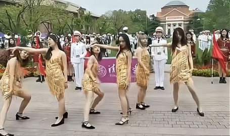 清华校庆舞蹈,校庆盛典上的青春华章