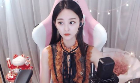 娱乐吃瓜美少女,揭秘美少女的吃瓜日常