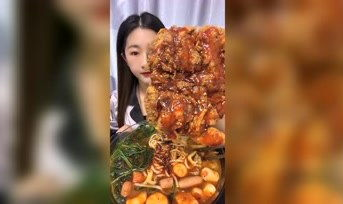 娱乐吃瓜酱四川,揭秘四川美食背后的故事