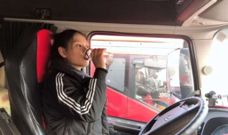卡车司机,承载物流梦想的钢铁骑士